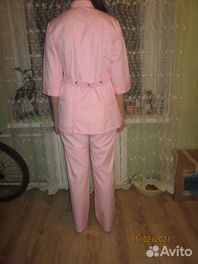 Медицинский костюм