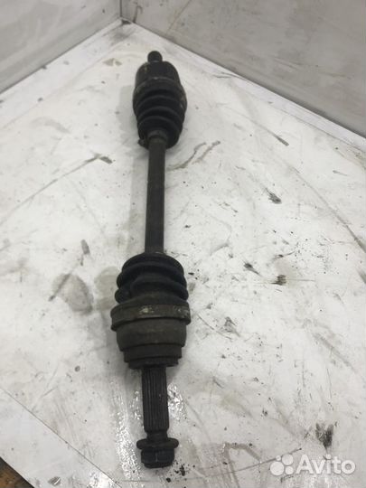 Привод передний левый Hyundai Accent