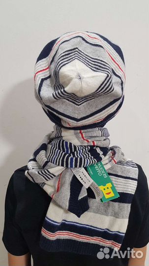 Новый комплект шапка и шарф Benetton