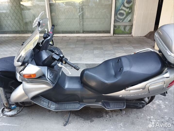 Suzuki Skywave 650