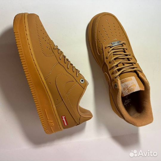 Кроссовки Nike Air Force 1 Supreme LUX новые