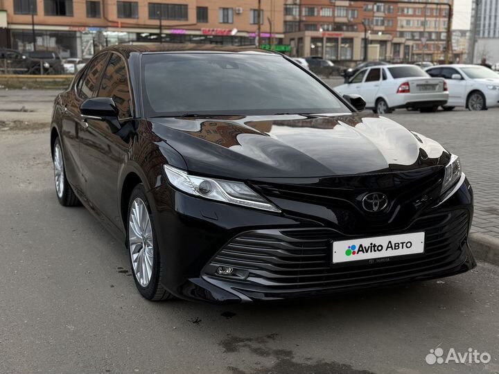 Toyota Camry 2.5 AT, 2020, 130 000 км