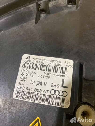 Фара передняя левая Audi A4 B7 2.0 BWE 2004-2009