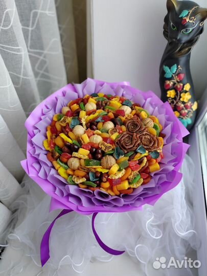 Съедобные букеты из сухофруктов и орехов