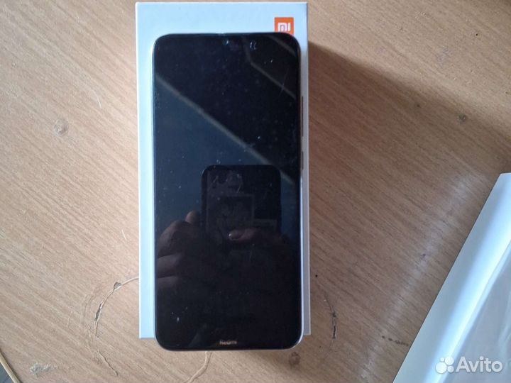 Телефон Xiaomi redmi note 8 4GB RAM 64GB ROM