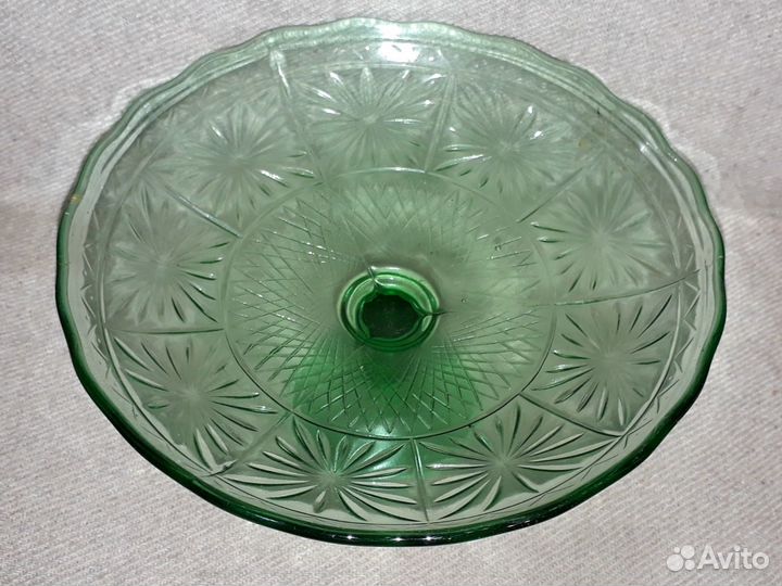 Большая ваза для фруктов цветное зелёное стекло