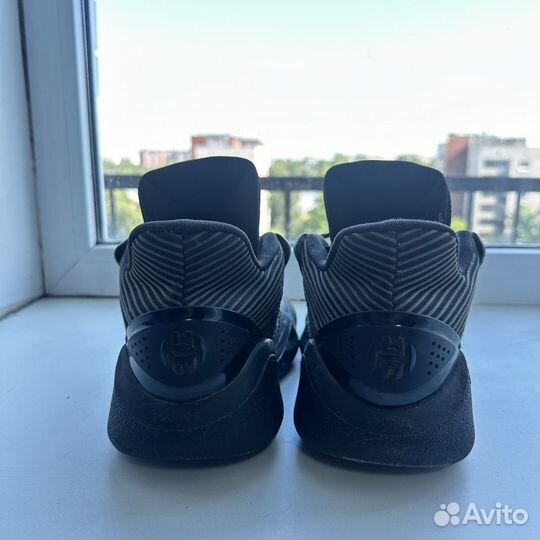 Кроссовки мужские Adidas Harden stepback 1