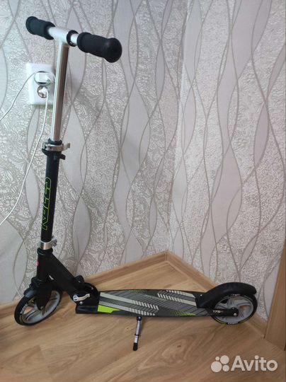 Самокат Roces 175mm