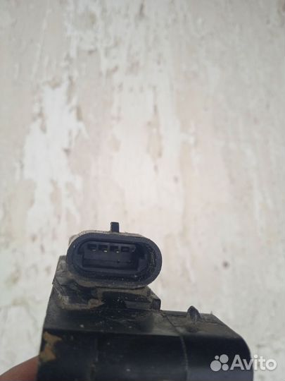 Замок двери передний левый Шевроле Ланос