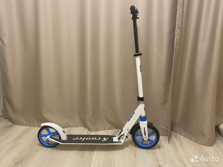 Самокат взрослый с большими колесами