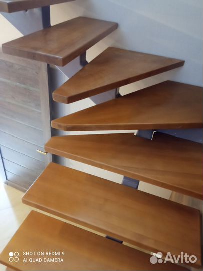 Ступени для лестницы из массива дерева дуб, бук