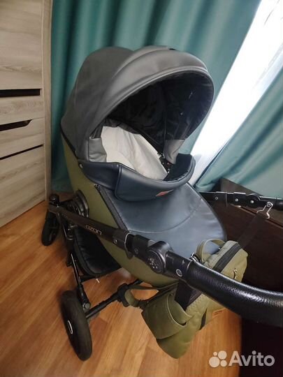Коляска 3 в 1 из экокожи