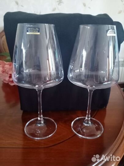 Фужеры для вина Bohemia, коллекция Corvus