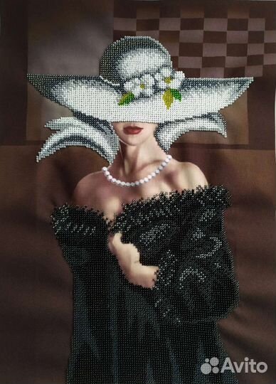 Картина бисером Девушка в шляпе