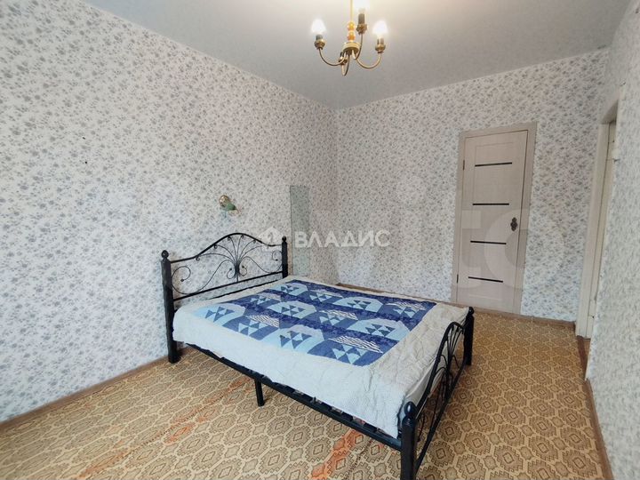 2-к. квартира, 42 м², 3/5 эт.