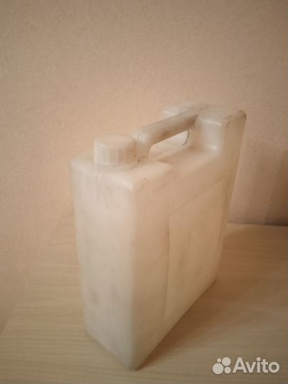 Канистра пластиковая 10л