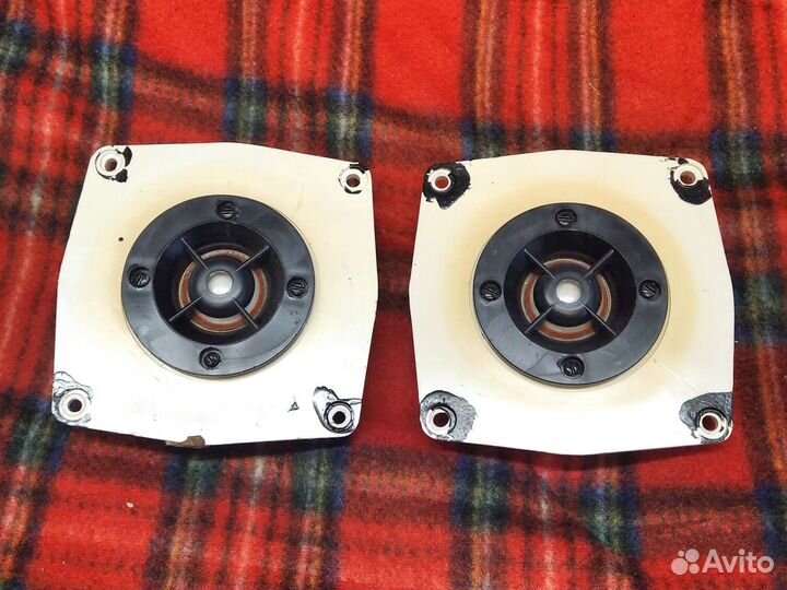 Динамики 6гдв-6-16 отличные