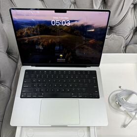 Macbook pro 14 m2