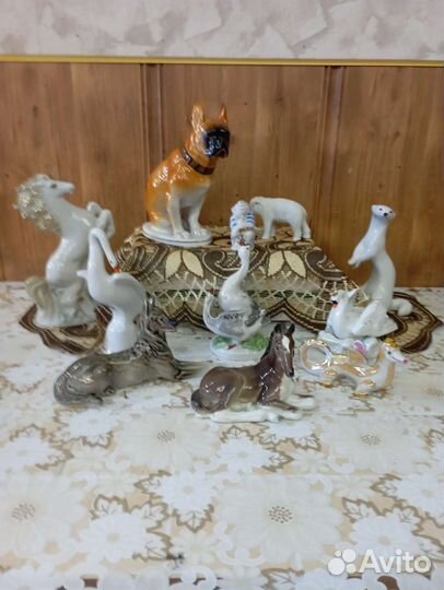 Фарфоровые статуэтки