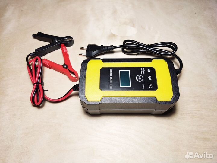 Зарядное устройство для акб (новое)