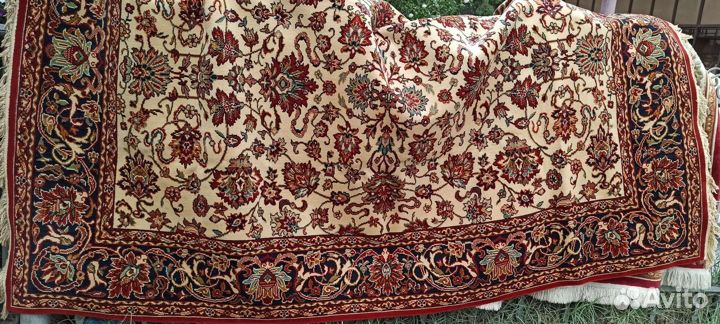 Ковры шерстяные