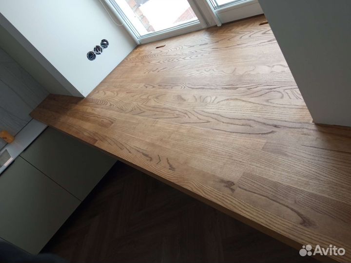 Подоконник деревянный