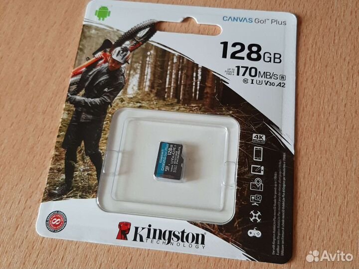 Карта памяти MicroSD Kingston 128 Gb