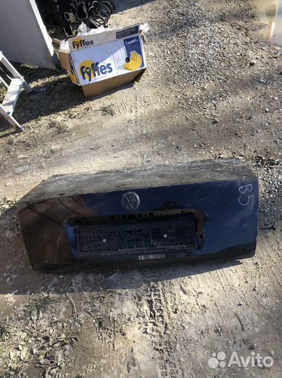 Крышка багажника седан volkswagen passat B5 Б5