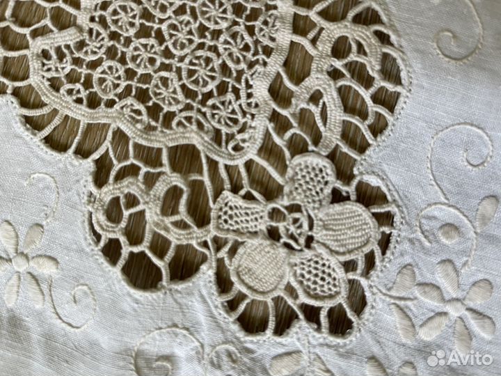 Скатерть винтажная, игольное кружево, Италия
