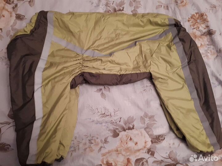 Зимний комбинезон для средней или крупной собаки