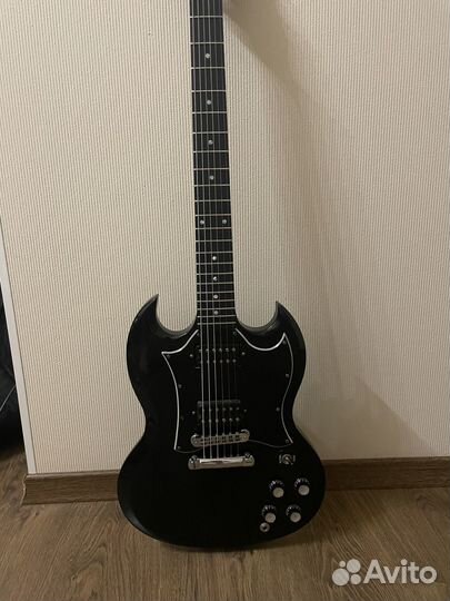 Электрогитара Gibson SG Special (+ чехол, ремень)