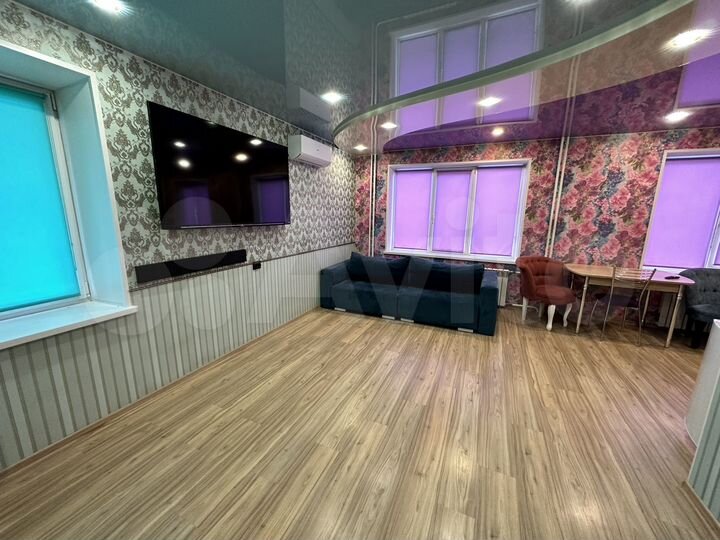 4-к. квартира, 70,8 м², 1/9 эт.