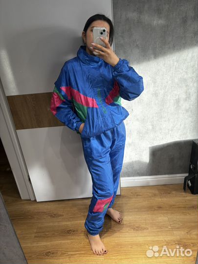 Спортивный костюм в стиле 90х