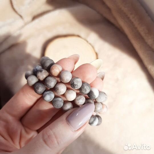 Браслет из натуральных камней