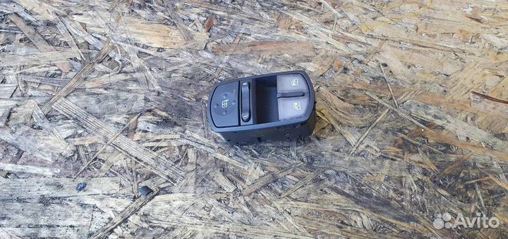 Блок управления стеклоподъемниками Opel Corsa D 2