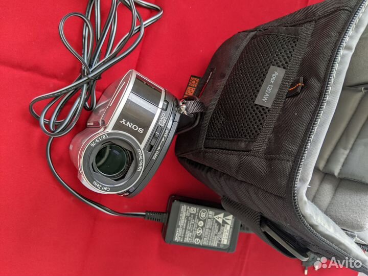 Видеокамера Sony DCR-DVD610E