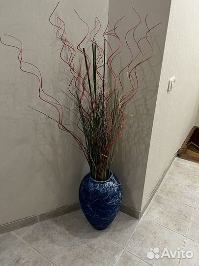 Ваза большая напольная с сухоцветами