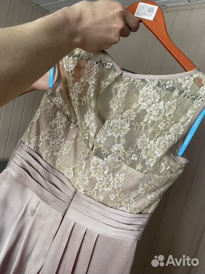 Платье вечернее