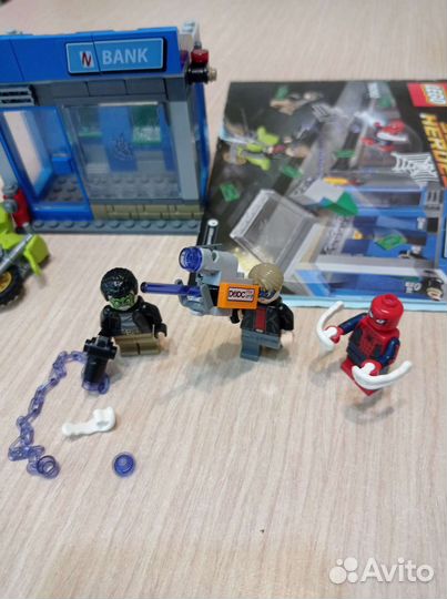 Lego Marvel 76131, 76082 и 76150, 76140, 76119