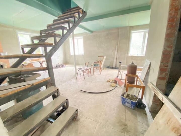 Дом 79,7 м² на участке 6,4 сот.