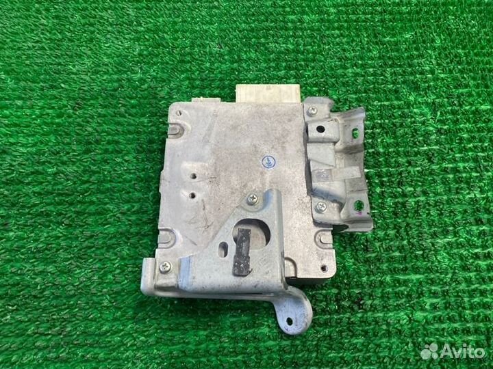 Блок управления Toyota Venza