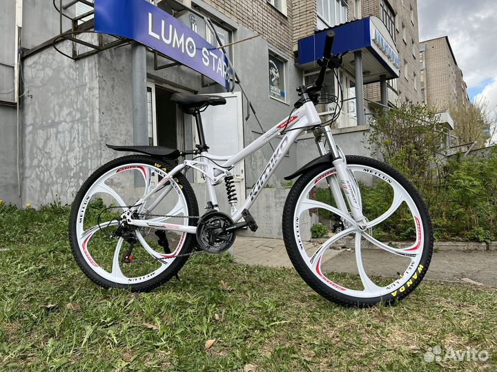 Велосипед на литых дисках