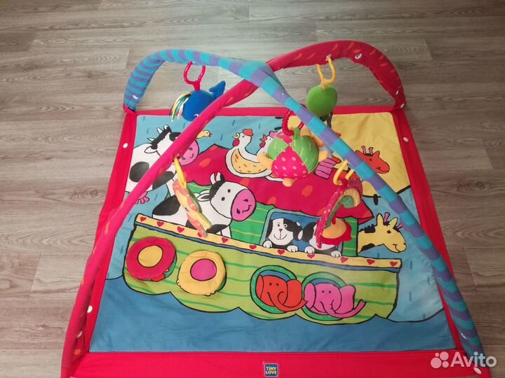 Развивающий коврик tiny love