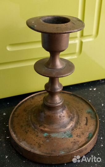 Антикварный латунный подсвечник.юдинъ.клеймо