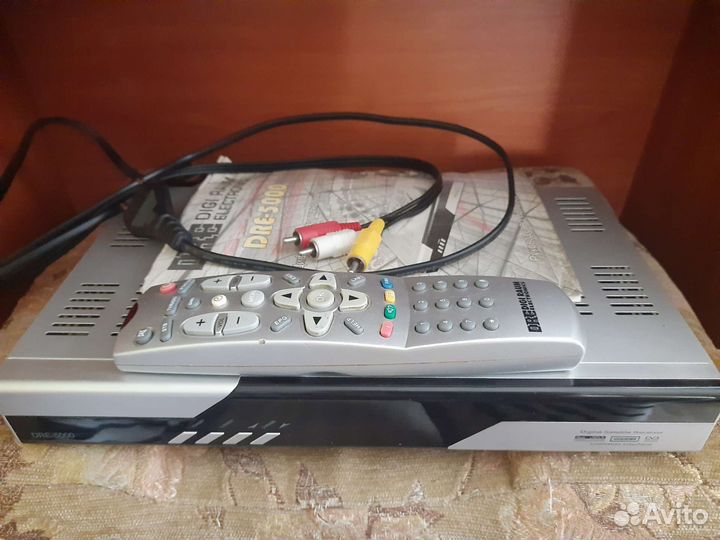 Ресивер триколор DRE-5000