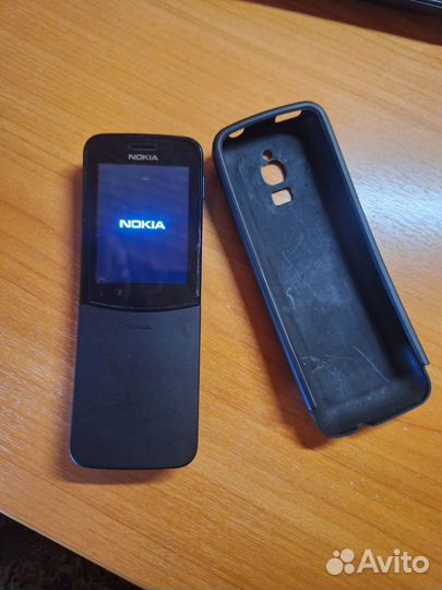 Nokia 8110 4G, 4 ГБ