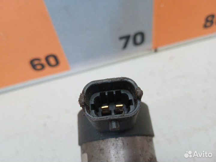 Регулятор давления топлива Mercedes-Benz C-Class