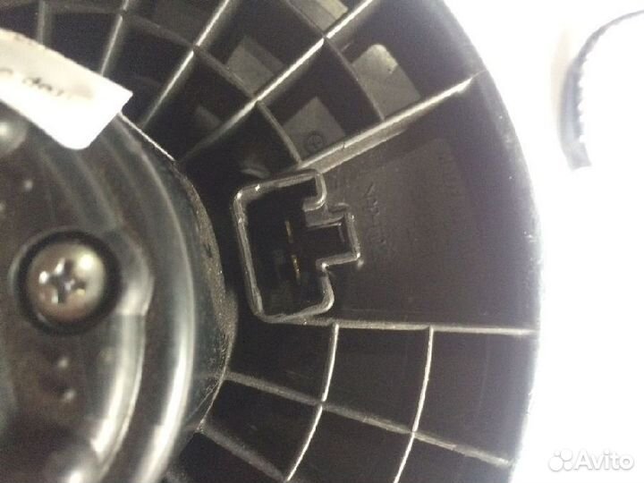 Мотор отопителя салона (Моторчик печки) Mazda Aten