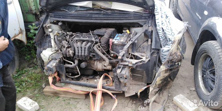 Разбор Мицубиси colt европеец