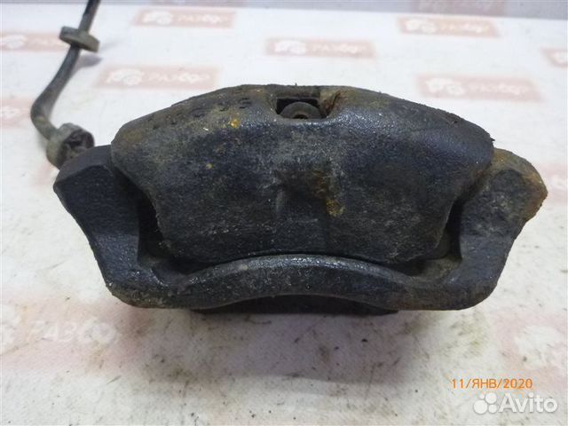 Суппорт передний правый Renault Megane KA K4J 2003